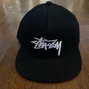 Stussy Vintage Logo black SnapBack hat